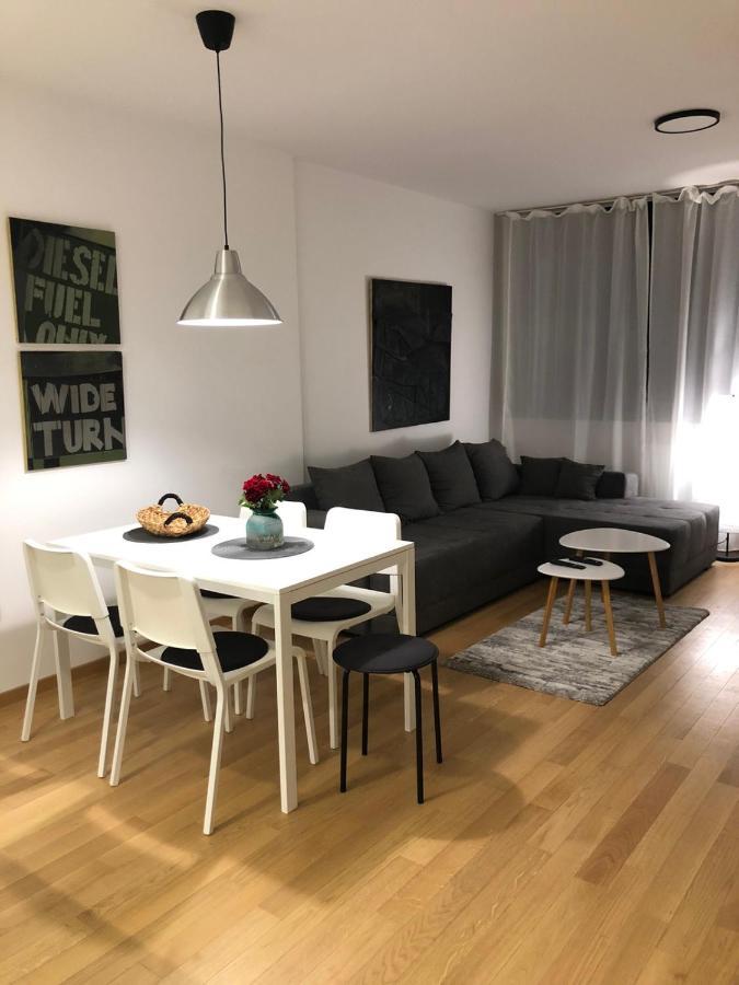 Apartment Iris Novi Sad Eksteriør bilde